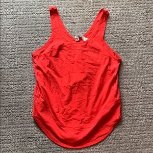 Lululemon red tank